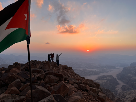 sunset-jabal-umm-ad-dami-wadi-rum